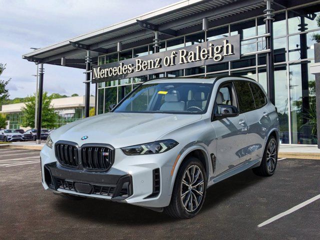 2024 BMW X5 M60i