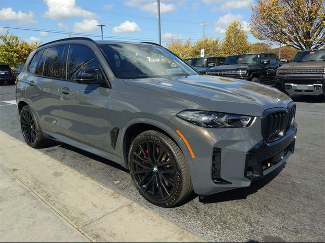 2024 BMW X5 M60i