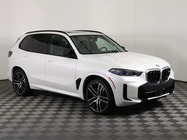 2024 BMW X5 M60i