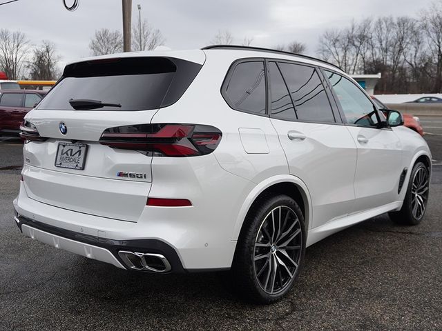 2024 BMW X5 M60i