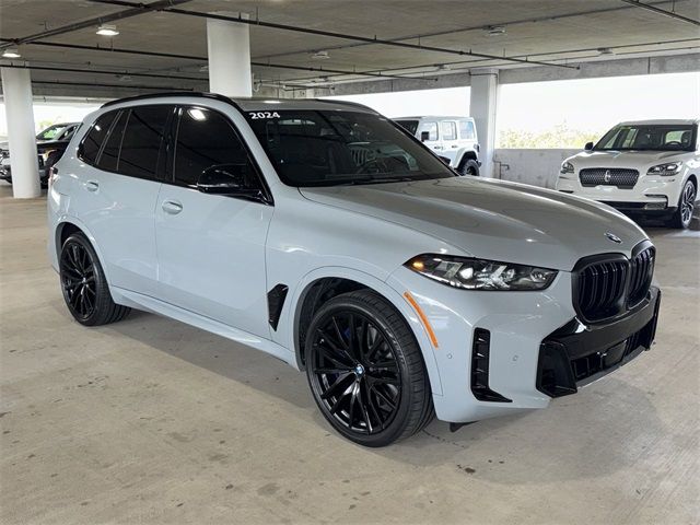 2024 BMW X5 M60i