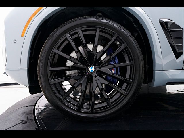 2024 BMW X5 M60i