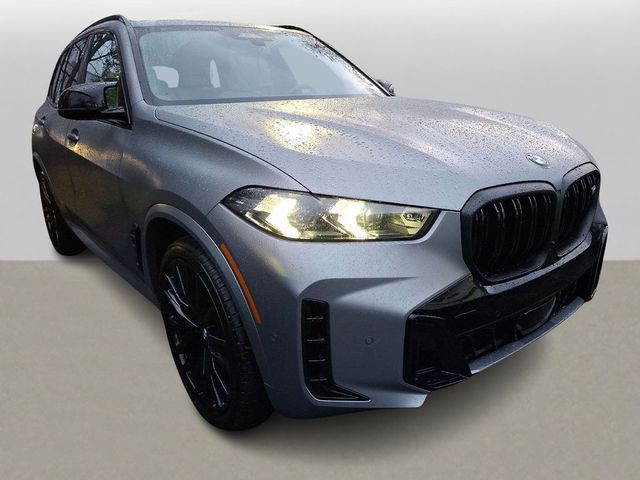 2024 BMW X5 M60i