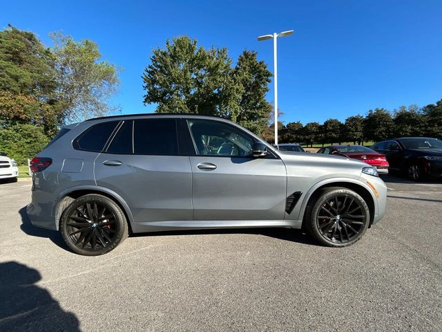 2024 BMW X5 M60i