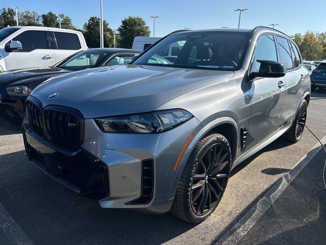 2024 BMW X5 M60i