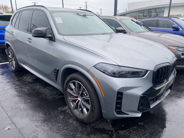 2024 BMW X5 M60i