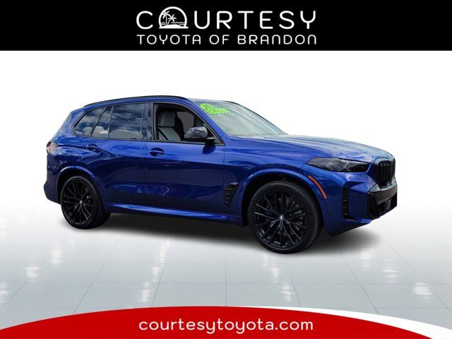 2024 BMW X5 M60i