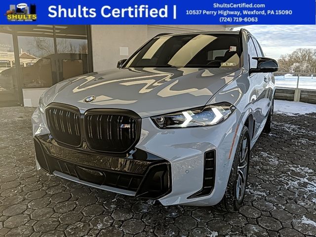 2024 BMW X5 M60i