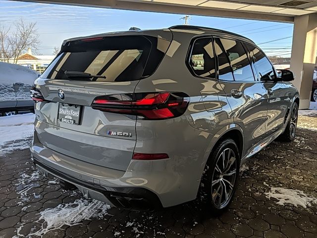 2024 BMW X5 M60i