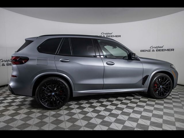 2024 BMW X5 M60i