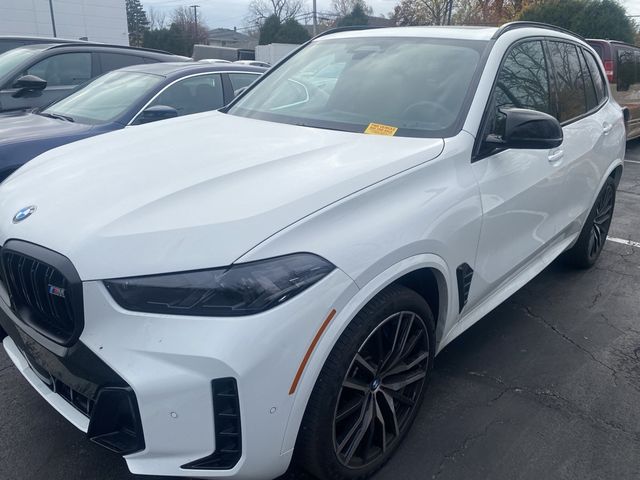 2024 BMW X5 M60i