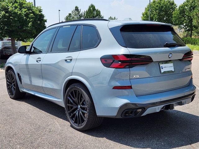 2024 BMW X5 M60i