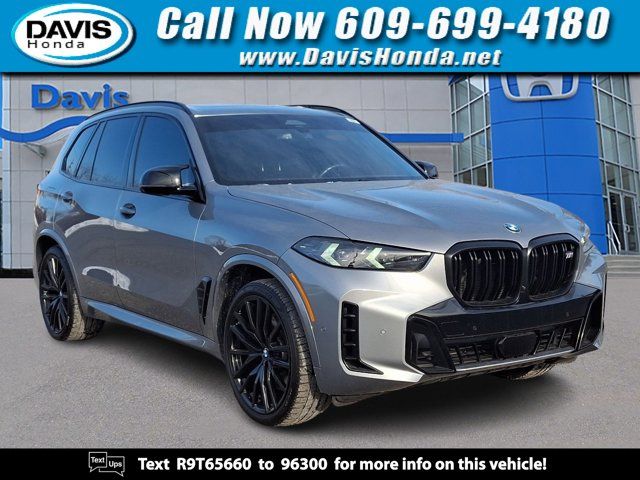 2024 BMW X5 M60i