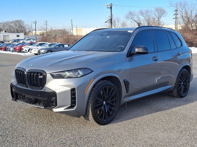 2024 BMW X5 M60i