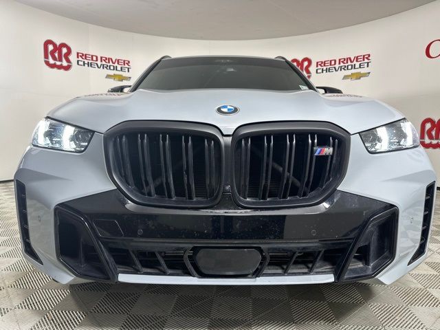 2024 BMW X5 M60i