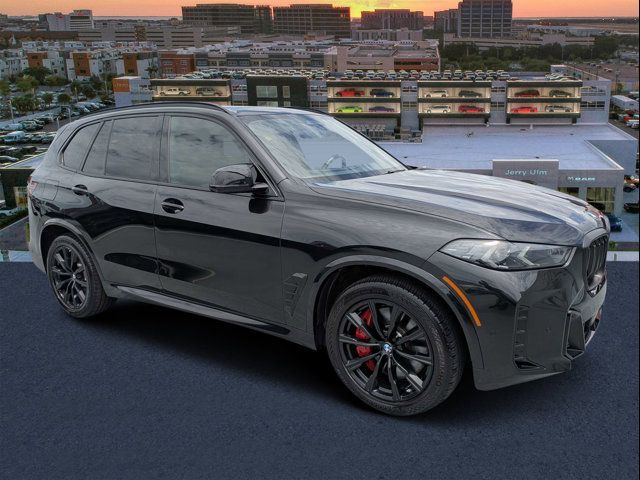 2024 BMW X5 M60i