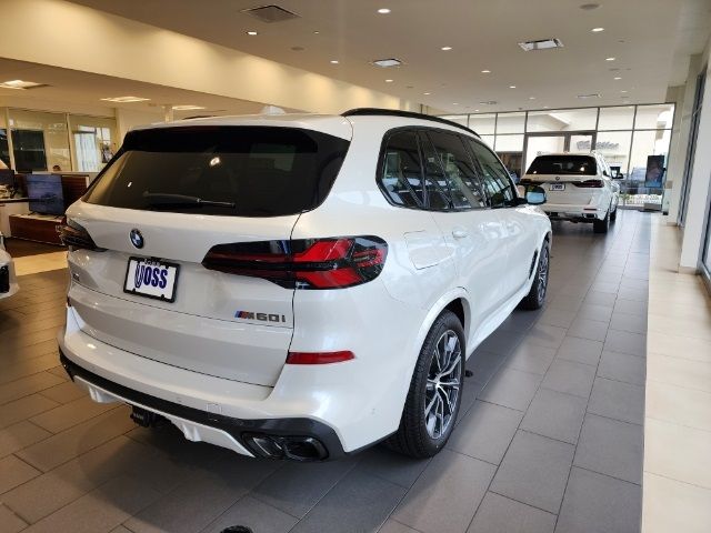 2024 BMW X5 M60i