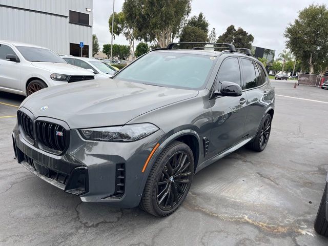 2024 BMW X5 M60i