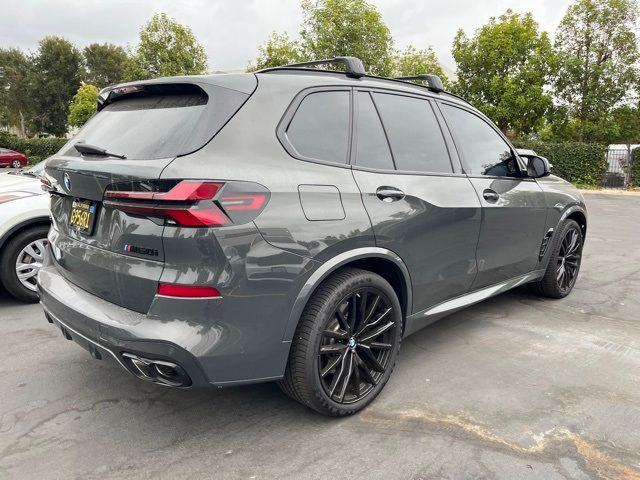 2024 BMW X5 M60i