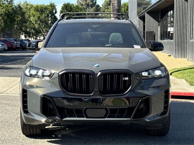 2024 BMW X5 M60i