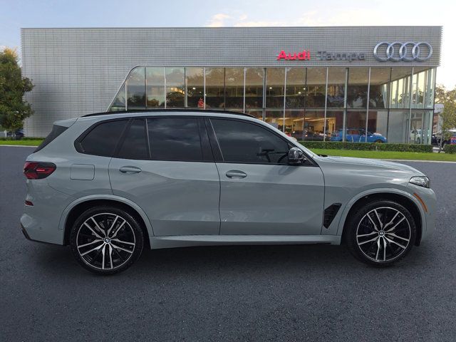 2024 BMW X5 M60i