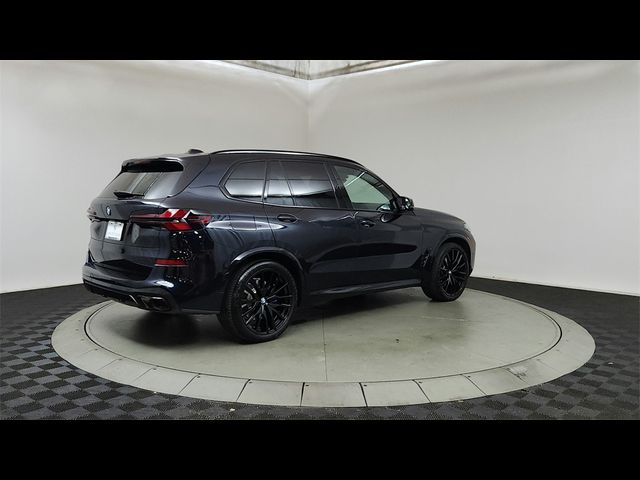 2024 BMW X5 M60i