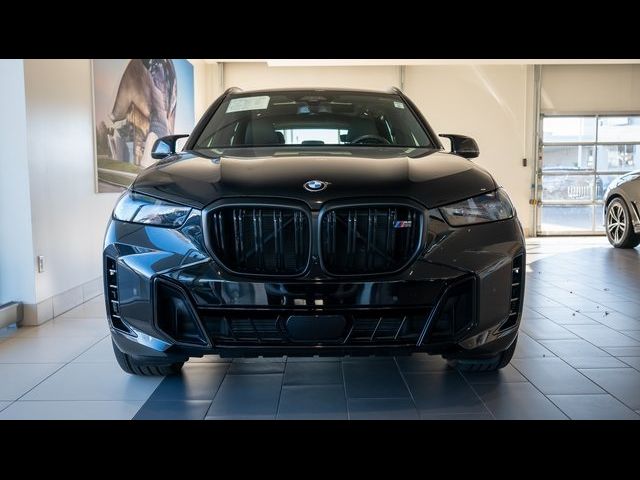 2024 BMW X5 M60i