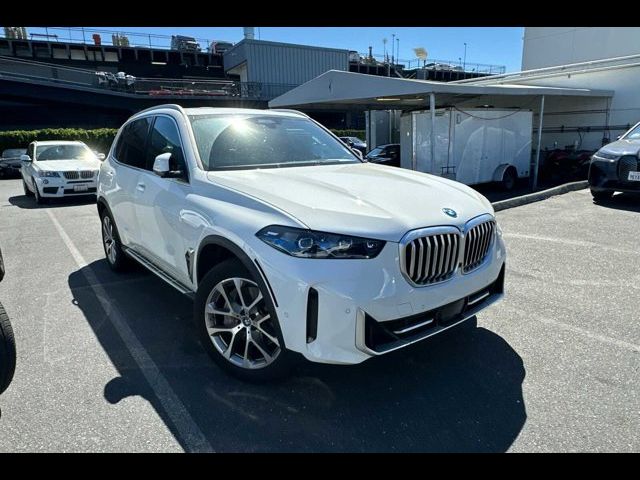 2024 BMW X5 xDrive50e