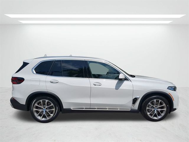 2024 BMW X5 xDrive50e