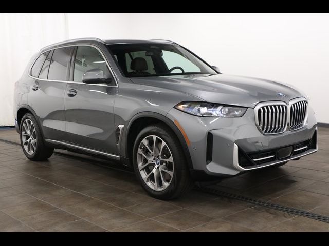 2024 BMW X5 xDrive50e