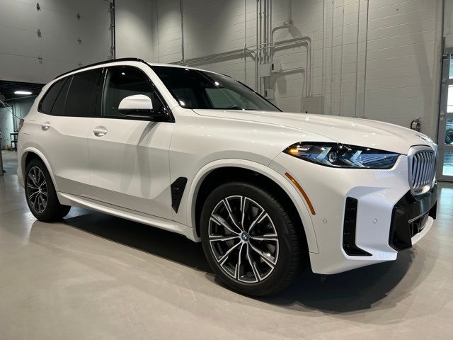 2024 BMW X5 xDrive50e