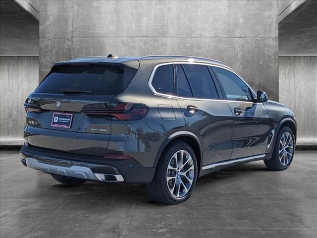 2024 BMW X5 xDrive50e