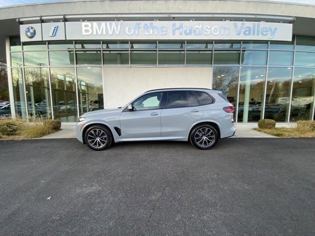 2024 BMW X5 xDrive50e