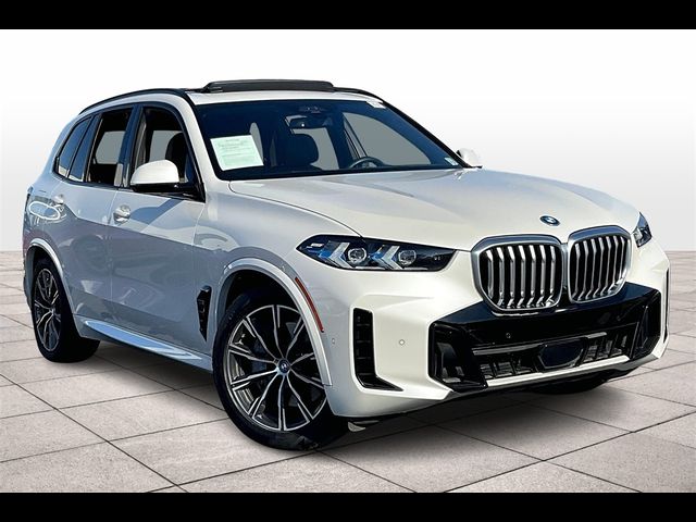 2024 BMW X5 xDrive50e