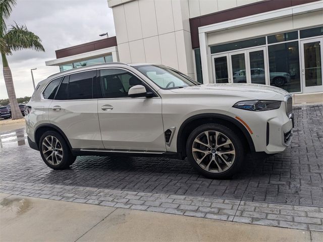 2024 BMW X5 xDrive50e