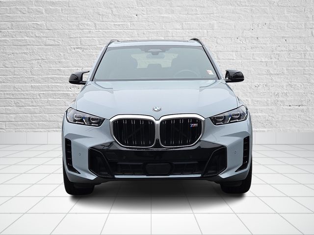 2024 BMW X5 M60i