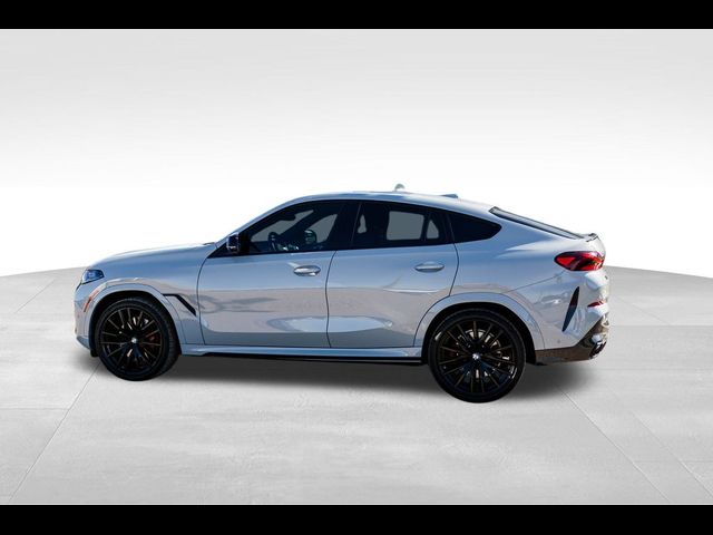 2024 BMW X6 M60i