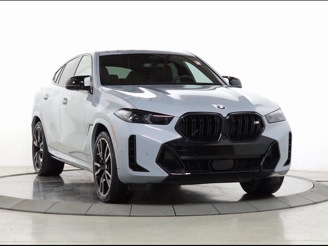 2024 BMW X6 M60i