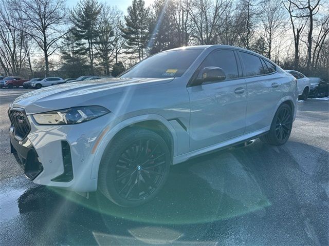 2024 BMW X6 M60i