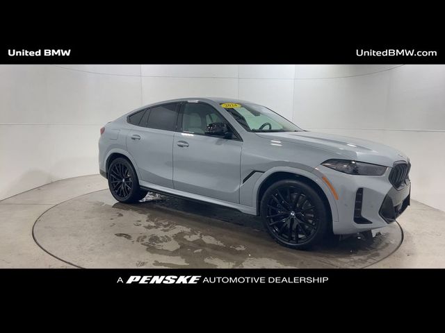 2024 BMW X6 M60i