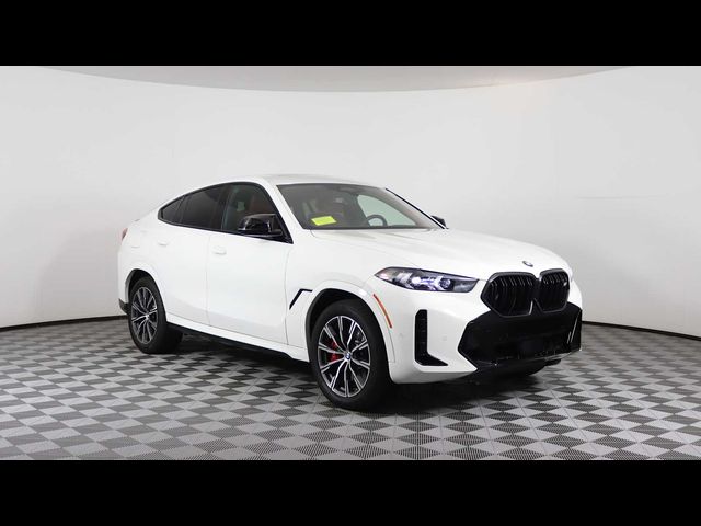 2024 BMW X6 M60i