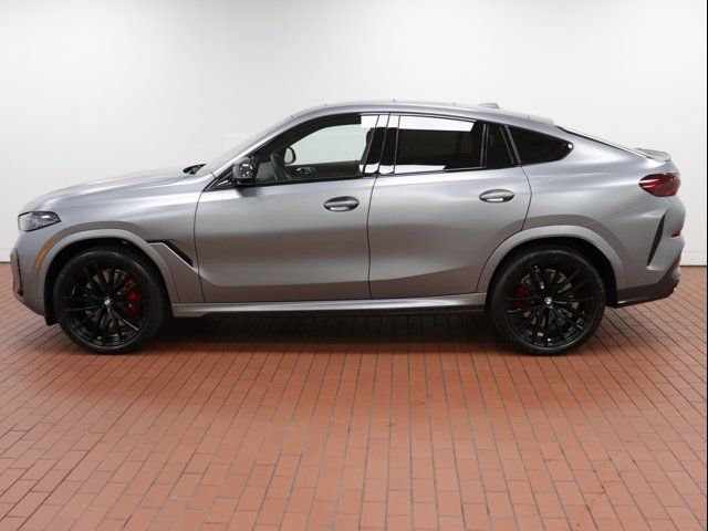 2024 BMW X6 M60i