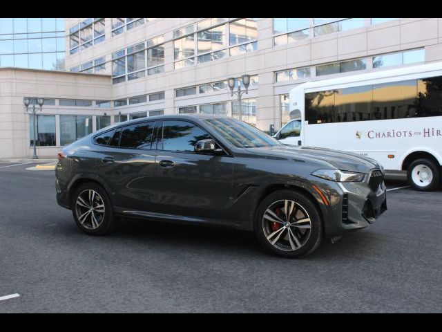 2024 BMW X6 M60i