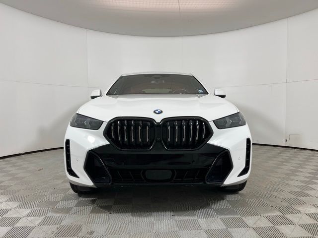 2024 BMW X6 xDrive40i