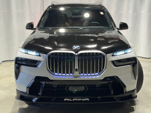 2024 BMW X7 Alpina XB7