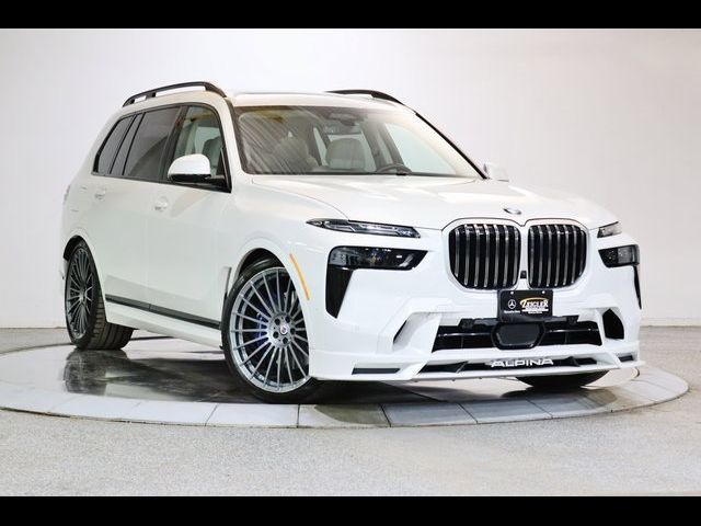 2024 BMW X7 Alpina XB7