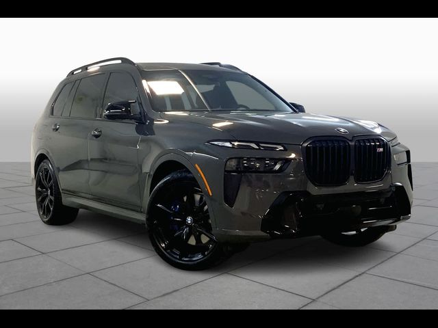 2024 BMW X7 M60i