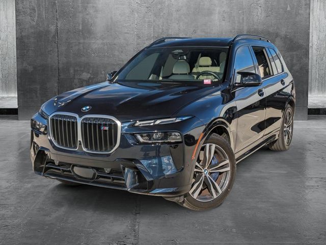 2024 BMW X7 M60i