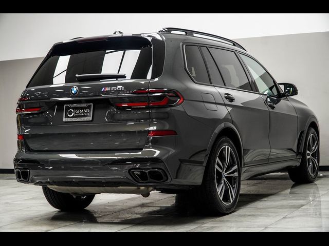 2024 BMW X7 M60i