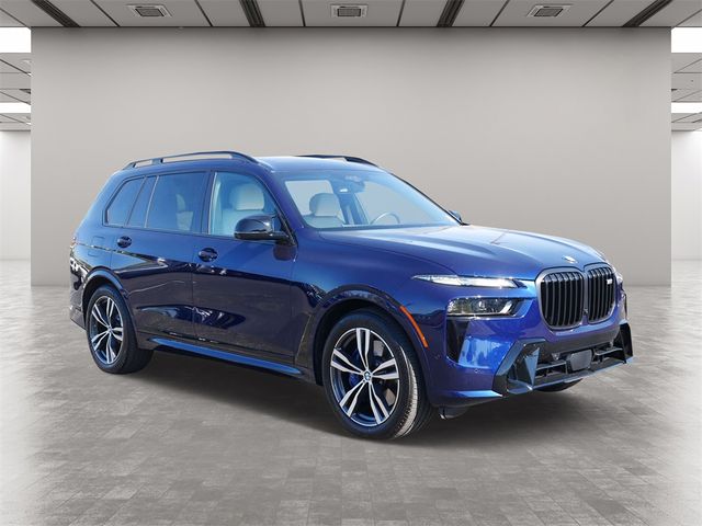 2024 BMW X7 M60i